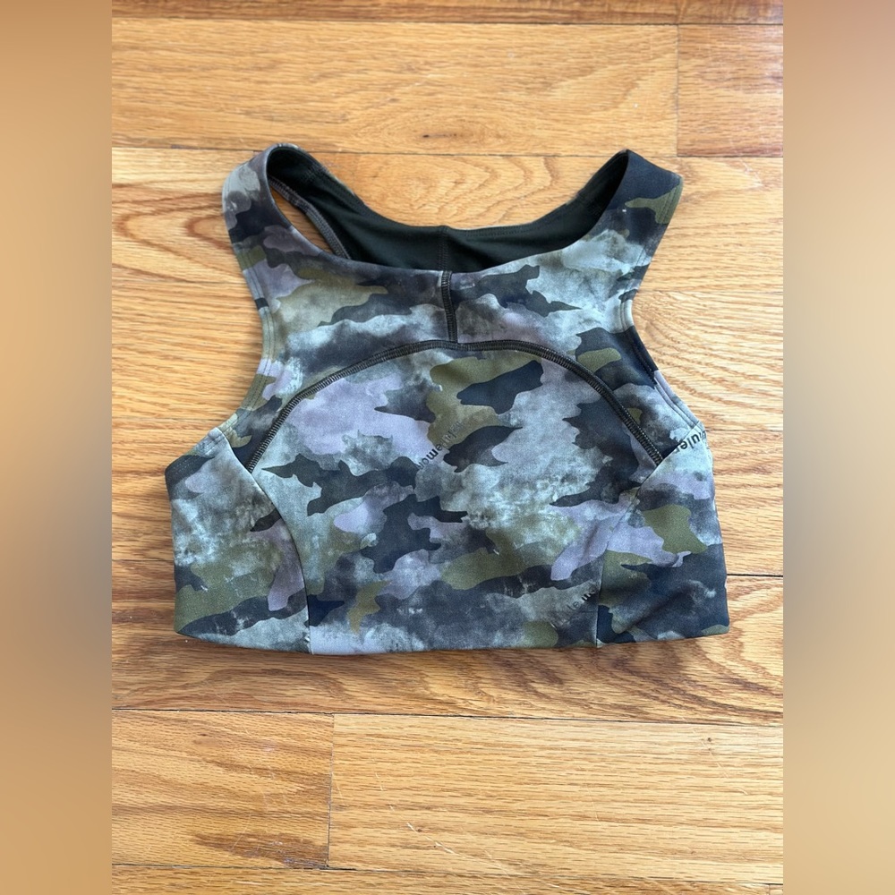 Lululemon Tough Train High-Neck Bra
